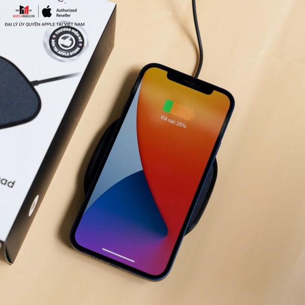 Đế sạc không dây Mophie 15W-401305902-6
