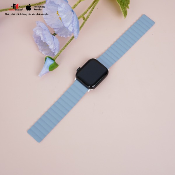 Dây đeo Apple Watch 38 40 41mm UNIQ Revix Reversible Magnetic Silicone Strap-UNIQ41MMREVBLUBLK-13