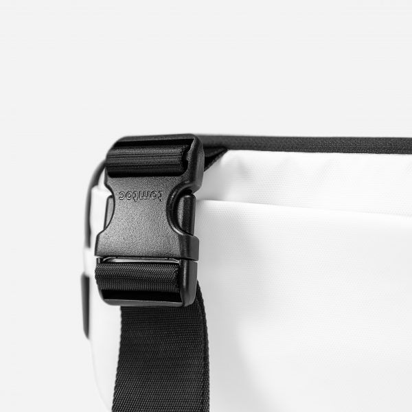 Túi đeo chéo Tomtoc Lightweight Codura Sling Bag-H02-A04W-6