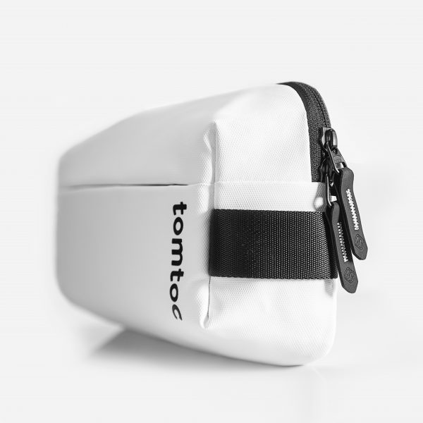 Túi đeo chéo Tomtoc Lightweight Codura Sling Bag-H02-A04W-11