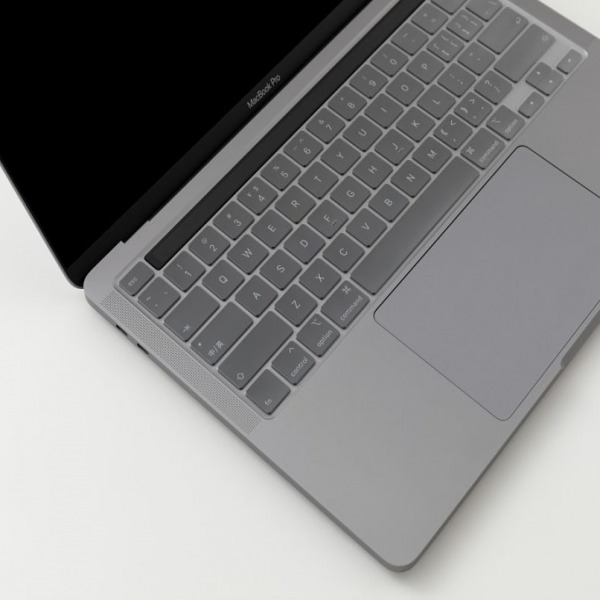 Phủ phím MacBook Air M1 13 inch 2020 Innostyle Keyguard Crystal-IKC2337TRN-3