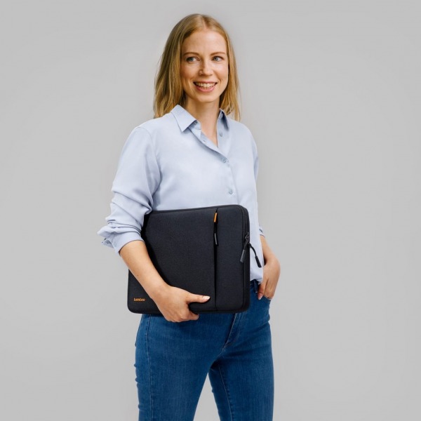 Túi chống sốc MacBook 13 inch Tomtoc Versatile-A13 Protective kèm túi Phụ Kiện-A13C2DV-15