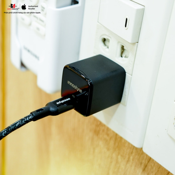 Cốc sạc nhanh Innostyle 20W Type-C Ultra Minicube-IMC20PDWHI-5