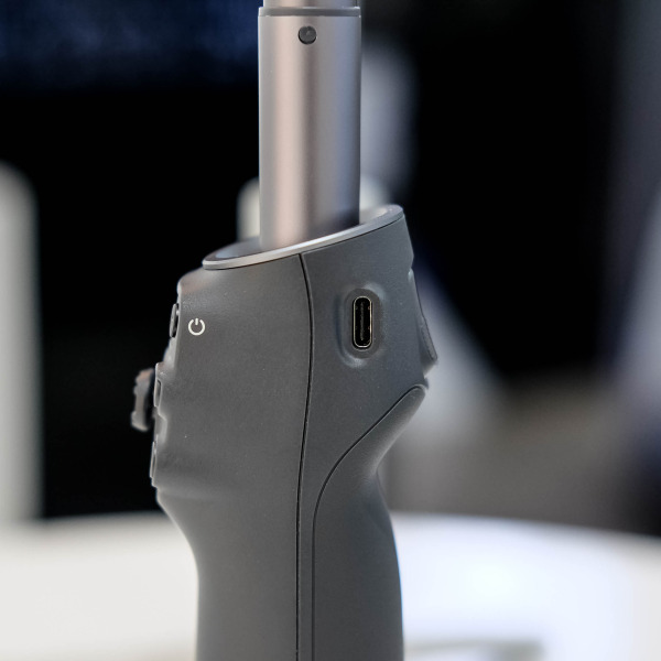 Gimbal DJI Osmo Mobile 6-OSMO6GRAY-13