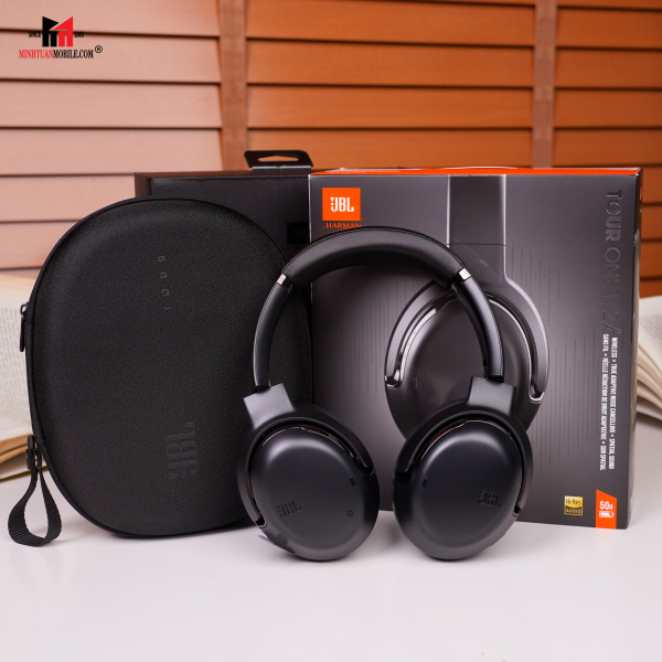 Tai nghe chụp tai JBL Tour One M2-JBLTOURONEM2BLK-15