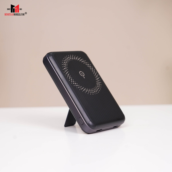 Pin sạc dự phòng Innostyle 10.000 mAh 20W PD PowerMag Switch 2 in 1 Stand-IA20PDLV-4