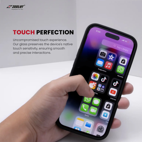 Cường lực iPhone 15 Pro Max Zeelot Solidsleek Retina Clear-17542-6