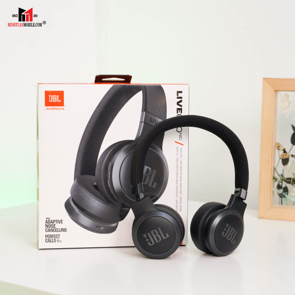 Tai nghe chụp tai JBL Live 670NC-JBLLIVE670NCBLK-11