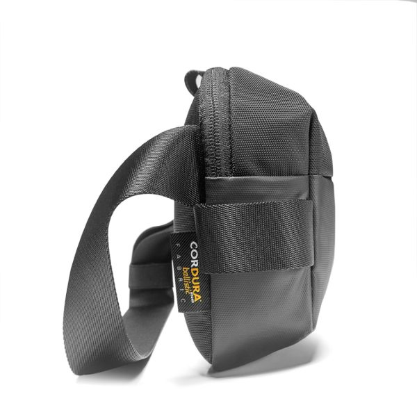 Túi đeo chéo Tomtoc Lightweight Sling Bag S-T21S1B3-7