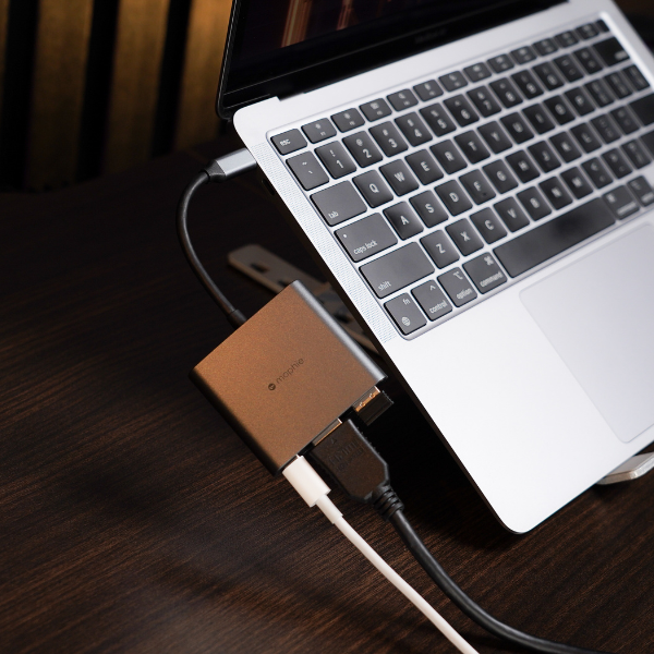 Hub chuyển đổi Type-C Mophie 3 in 1-409912327-14