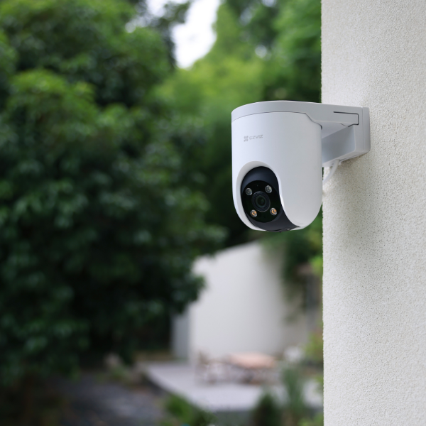 Camera IP ngoài trời 360 độ 3MP EZVIZ H8C Pro-H8c-Pro-3mp-2