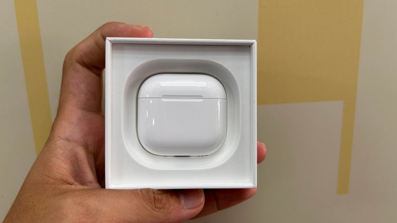 [Kèo Thơm] AirPods 4 (Chủ Động Khử Tiếng Ồn) - Đã kích hoạt *****CR62J-K5J96CR62J-1-5
